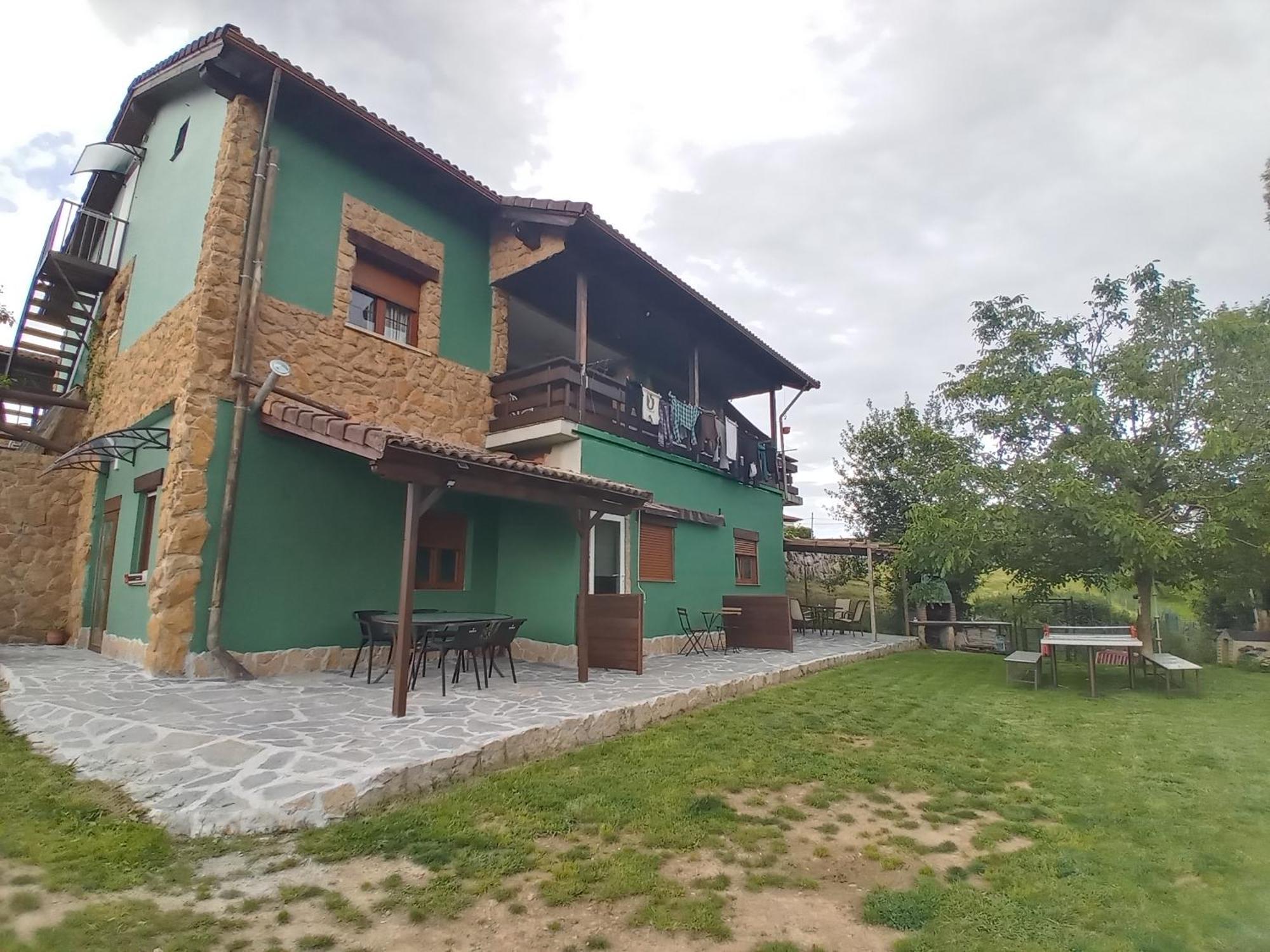 Estudios El Puntual De Romillo Exterior foto